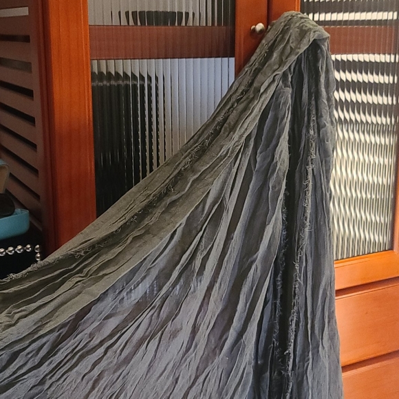 💥Free With Purchase💥 - Picture 2 of 3